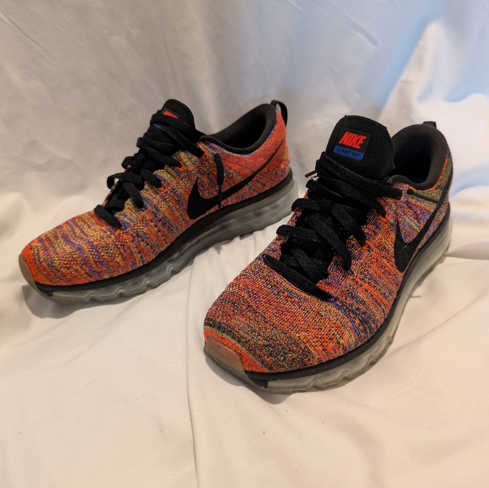 Nike Flyknit Max